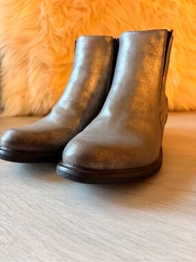 Metallic Silver Softmoc Ankle Boots